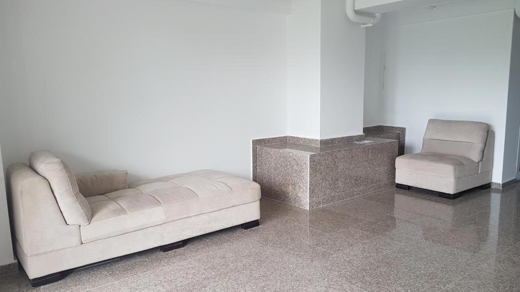 Ayka Apartment Mamaia Bagian luar foto