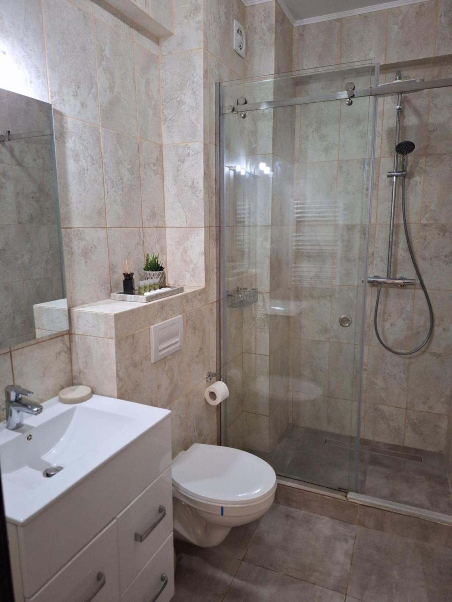 Ayka Apartment Mamaia Bagian luar foto